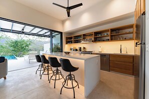 Fridge, microwave, oven, stovetop - Serene Villa With Private Pool Overlooking Protected National Park (Huatulco)