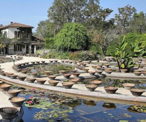 Maison équipée, jardin clôturé à deux pas du Lot, et de tous commerces 