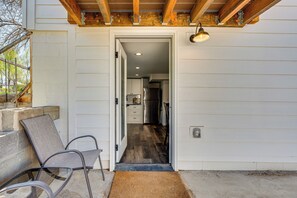 Apartment (2 Bedrooms) | Interior - 14 Mi to Pearl Street Mall: Erie Getaway (Erie)