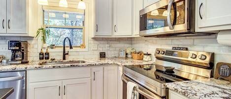 House (4 Bedrooms) | Bahagian dalam