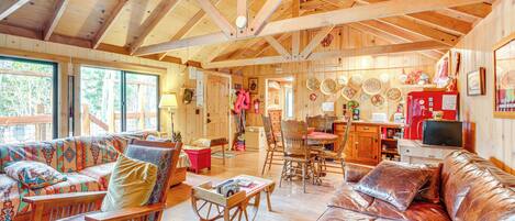 House (1 Bedroom) | Interior