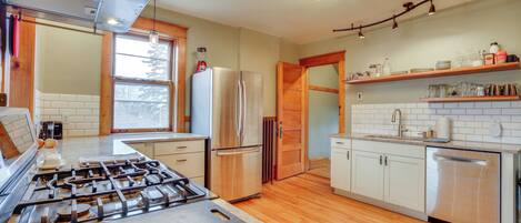 Apartemen (2 Bedrooms) | Bagian depan properti