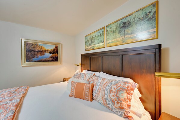 Apartment (1 Bedroom) | Interior