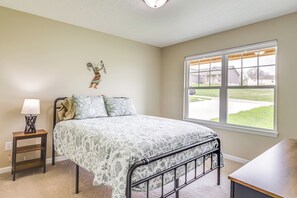 House (5 Bedrooms) | Interior