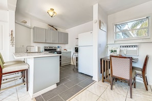 Apartment (1 Bedroom) | Interior