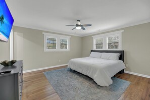 Hús (4 Bedrooms) | Að innan