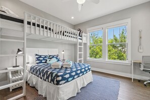 Room - Aquamarine in The Preserve at Grayton - Included Golf Cart, Close to Pool! (Santa Rosa Beach)
