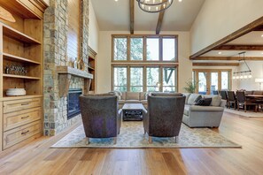 TV, fireplace, foosball, table tennis