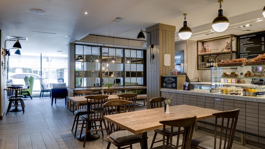 Hub By Premier Inn Edinburgh - Royal Mile