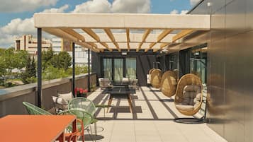 Terrasse sur le toit
