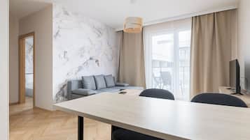 Apartment, Balcony | Living room