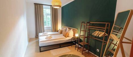 1 bedroom, WiFi, bed sheets