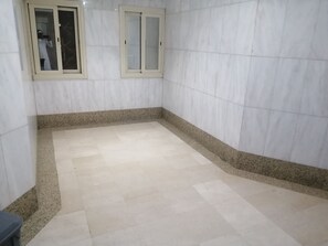 Exterior - Caesar Star  (Al Quwaiiyah)