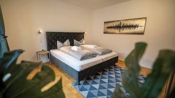 1 camera, Wi-Fi, lenzuola