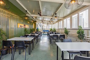 Interior - The Hosteller Bangalore, Manyata Tech Park (Bengaluru)