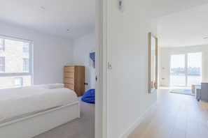 1 bedroom, iron/ironing board, internet, bed sheets