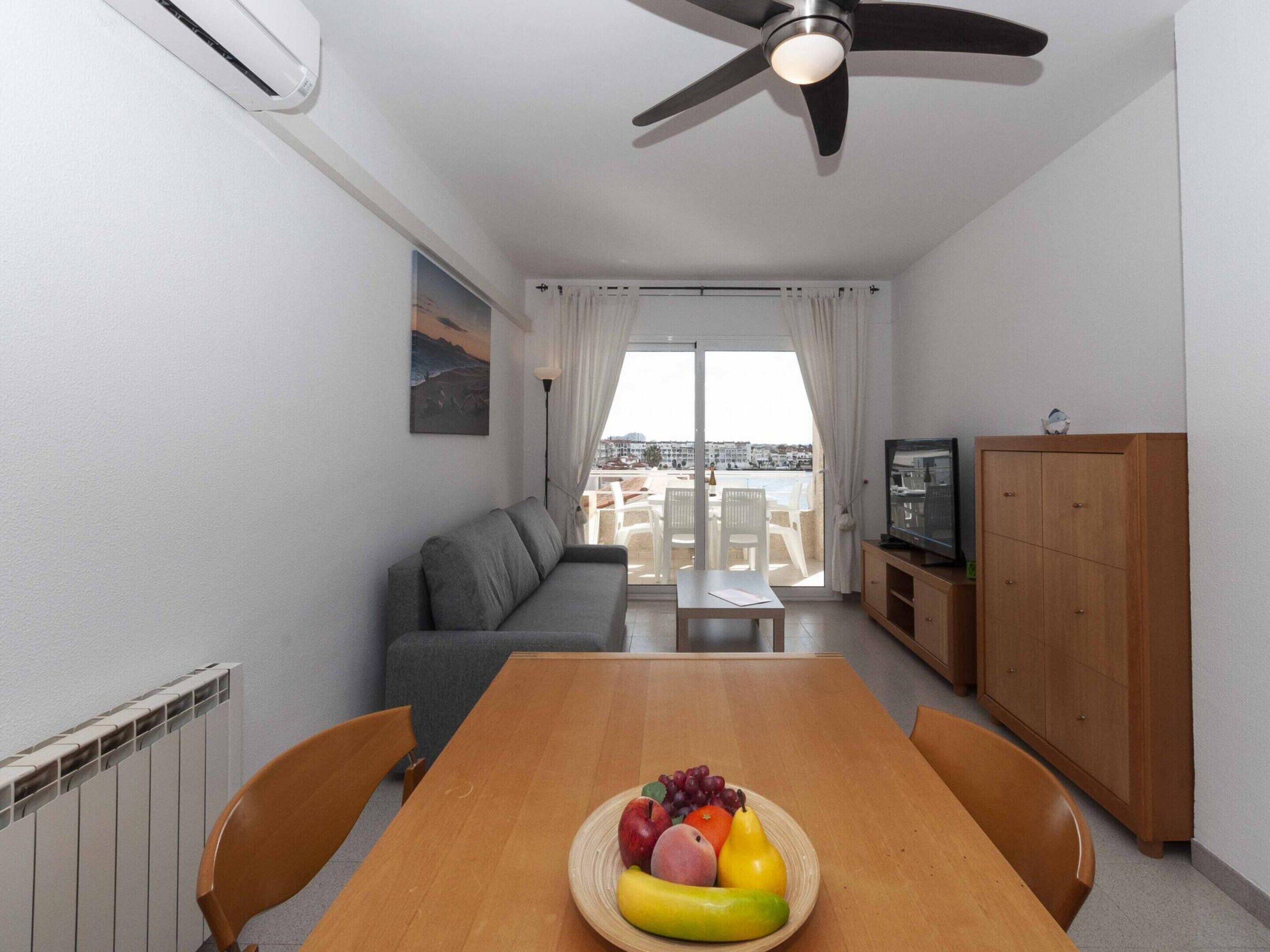 Apartment | Tempat makan