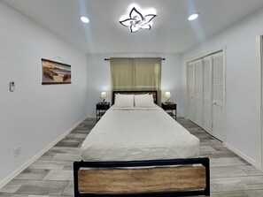 4 Schlafzimmer, Bügeleisen/Bügelbrett, Internetzugang, Bettwäsche