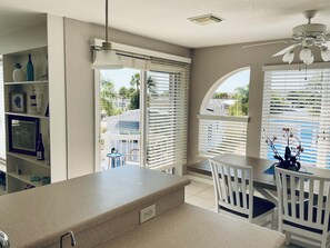 Interior - Spacious 2-bedroom 2-story house on Hutchinson Island (Jensen Beach)