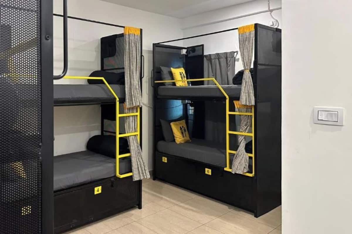 Phòng tập thể (Bed in 6 Beds) | Truy cập Internet không dây miễn phí, bộ trải giường