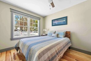 Bügeleisen/Bügelbrett, WLAN, Bettwäsche