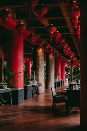 Outdoor dining - Beautiful Seibal Stay w Vidanta Resort Access (Las Jarretaderas)