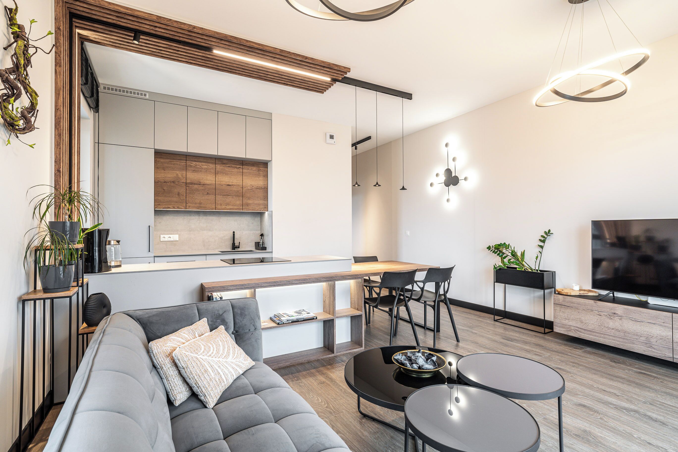 Apartment, Balcony | Living room
