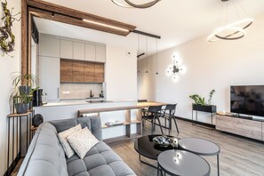 Apartment, Balcony | Living room - RentPlanet - Apartament G óreckiego (Katowice)