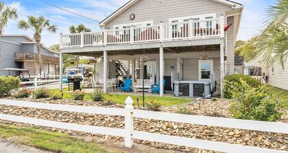 Coastal Camelot - Walk To Surfside Beach 2 Bedroom Duplex