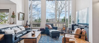 Serene Architect-designed Vermont Chalet 4 Bedroom Home