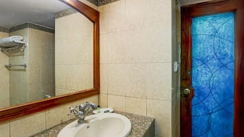House | Bathroom