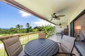 Condo, 2 Bedrooms | Outdoor dining