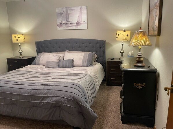 3 chambres, fer et planche Ă repasser, Wi-Fi, draps fournis