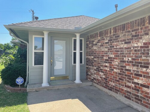 Aimee’s Pleasant Ranchwood Villa