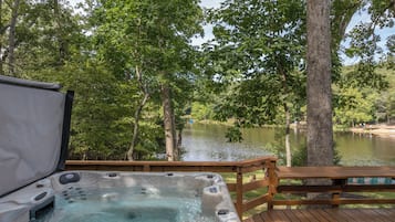 Outdoor spabad