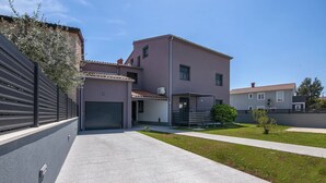 Exterior - Relaxing Studio With Lovely Terrace - Kajfes A2 (Fazana)