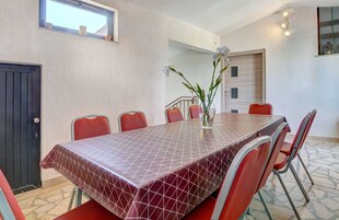 Apartment | Dining