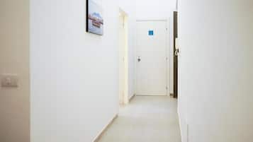 Room, 1 Bedroom | Interior