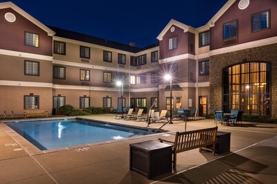 King Suite. Free Breakfast. Pool & Gym. Your Next Trip!