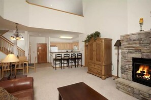 TV, fireplace, offices