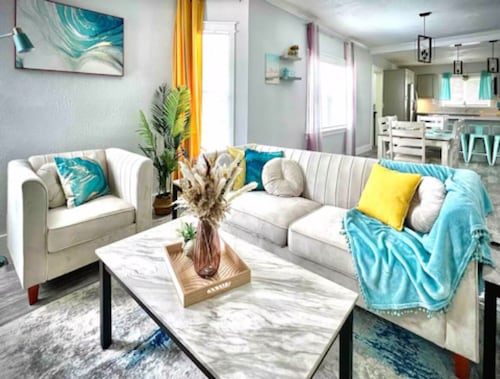 Adorable 3 Bedroom Family Getaway