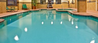 Air-Conditioned Suite  | 15 mins from Indianapolis International Airport | Pool + 24h Gym