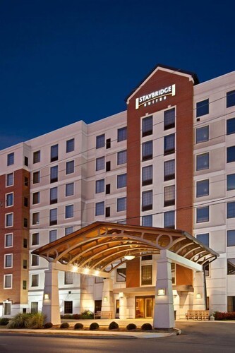 2 Double Beds 1-BR Suite | Free Breakfast Indy