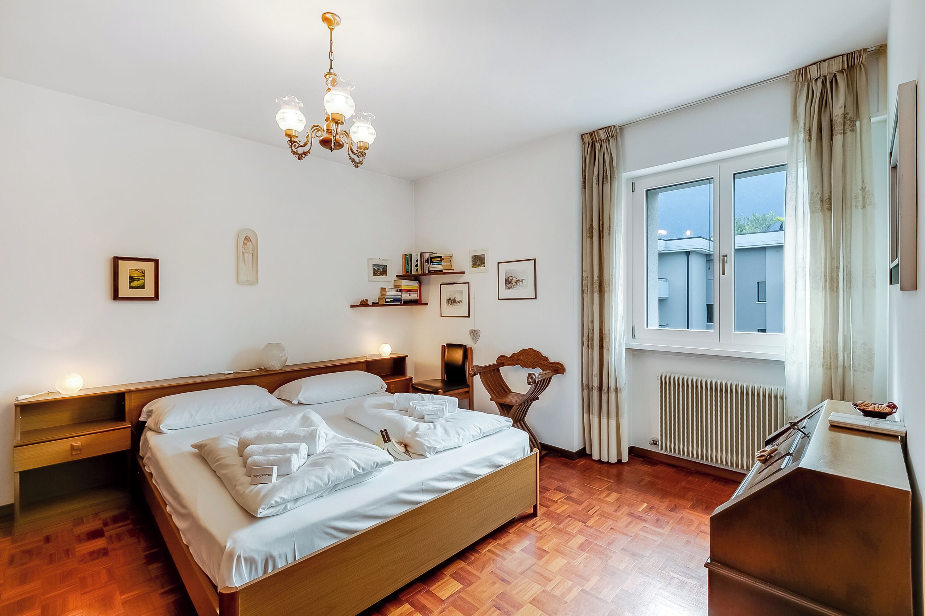 Family Apartment, Multiple Bedrooms, Lakeside (Dora)