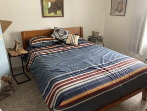 3 Schlafzimmer, Bügeleisen/Bügelbrett, WLAN, Bettwäsche