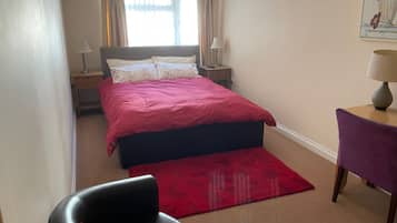 Apartment | 2 bedrooms, free WiFi, bed sheets