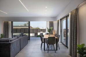Interior -  Resmi SeaView Villa , By Idealstay Experience (Kokkini Hani)