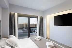 4 soverom, safe på rommet, strykejern/-brett og wi-fi