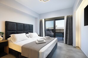 4 bedrooms, in-room safe, iron/ironing board, WiFi -  Resmi SeaView Villa , By Idealstay Experience (Kokkini Hani)