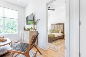 1 chambre, bureau, fer et planche à repasser, Wi-Fi gratuit